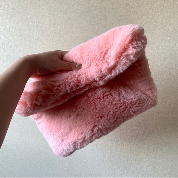 Studio DIY Clutch - Picture 2 of 2